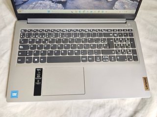Lenovo IdeaPad 1 portátil