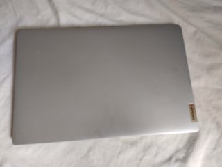 Lenovo IdeaPad 1 portátil