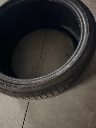 Neumático FALKEN 285/30 ZR 19