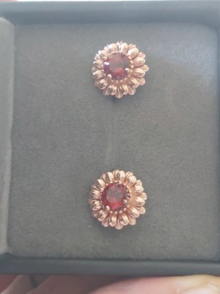 Pendientes Girasol Granates