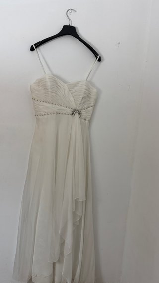 Vestido elegante blanco ceremonia