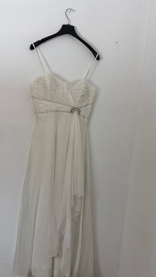 Vestido elegante blanco ceremonia