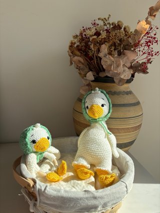 Peluche y Sonajero de pato crochet