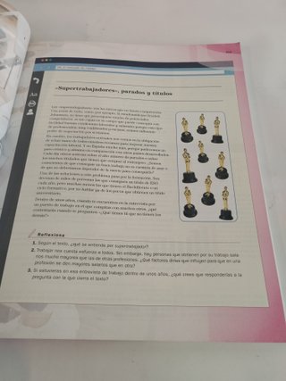 Economía 1ºBach - LOMLOE - 9788448627447