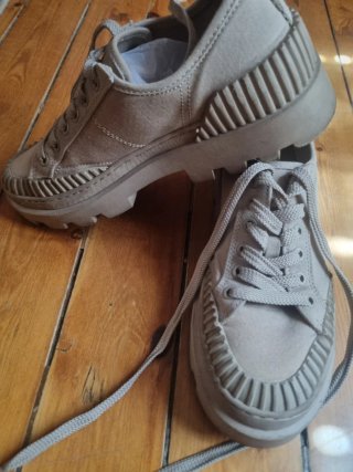 Zapatillas Zara casual caqui