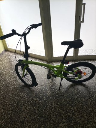 Bicicleta plegable B'TWIN verde