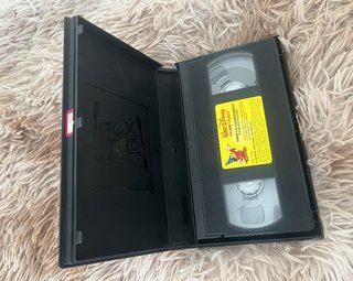 Pelicula VHS Disney Taron y el caldero magico