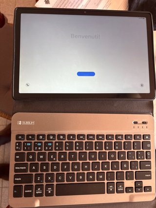 Samsung Galaxy Tab A8 10.5” 32GB — Negro