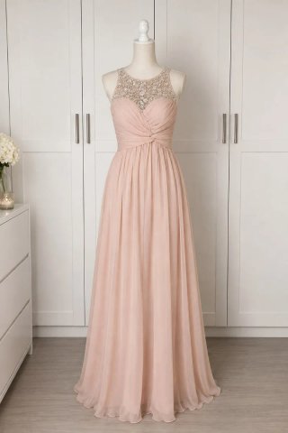 Vestido largo rosa con pedrería