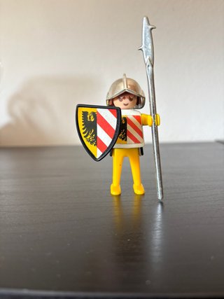Playmobil Guerrero con Escudo y Lanza