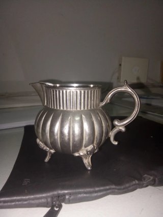Cremera antigua GERHARD & Co 1851