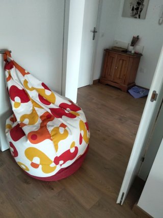 Puf grande estampado