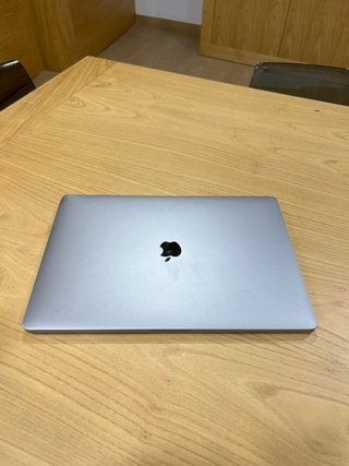 MacBook Pro 16 Pulgadas.