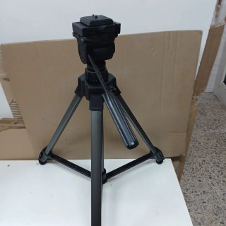 Trípode Titan Profesional