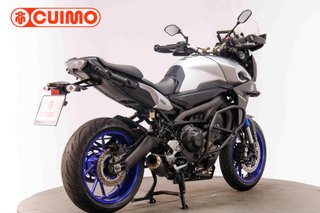 YAMAHA TRACER 900