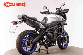 YAMAHA TRACER 900
