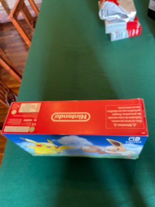Nintendo Switch Edizione Pikachu solo scatola