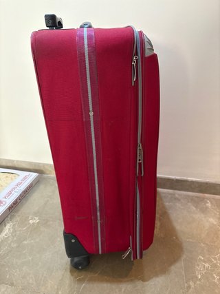 Maleta grande roja