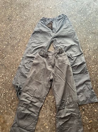 Pantalones de trabajo grises