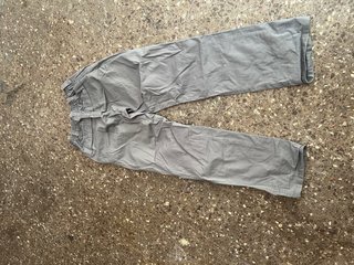Pantalones de trabajo grises