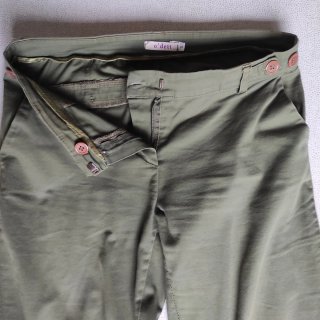 Pantaloni verdi oliva
