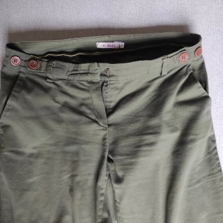 Pantaloni verdi oliva