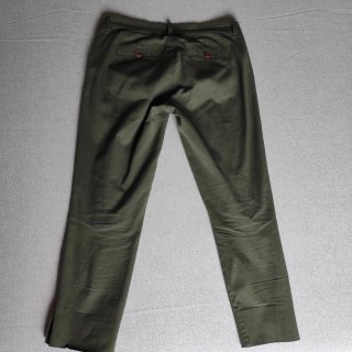 Pantaloni verdi oliva
