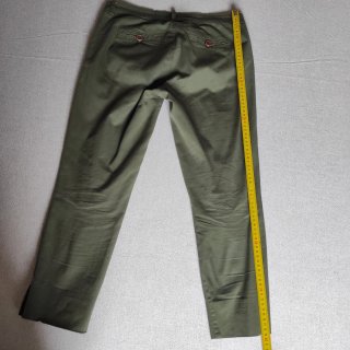 Pantaloni verdi oliva