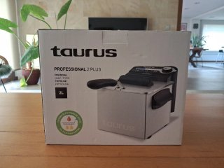 Freidora Taurus con filtro de aceite