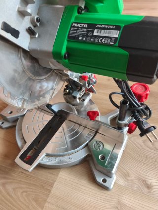 Ingletadora Practyl JIG-ZP18-210-3 NUEVA 1500WATIO