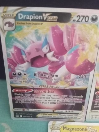 Pack 7 Cartas Pokémon VSTAR y V-ASTRO