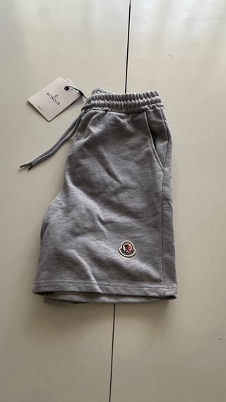 Moncler Pantalones Cortos Grises
