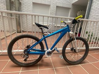 Bicicleta de montaña en perfecto estado