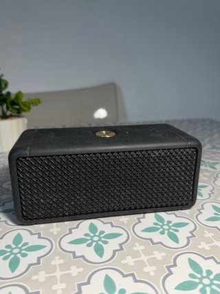 Altavoz Bluetooth Marshall Emberton –Funciona