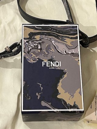 Bolso Fendi Pack Piel Negro/Morado Nuevo