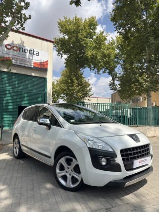 PEUGEOT 3008 TECHO SOLAR UNICO DUEÑO!!