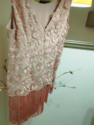 Vestido OLIMARA rosa encaje flecos T46