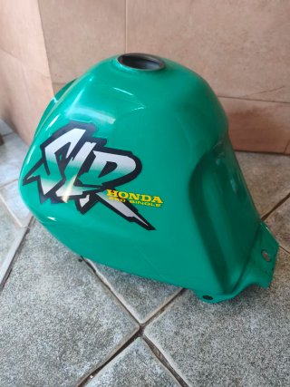 Depósito  Honda SLR 650 single
