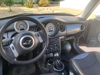 MINI Cooper 2003