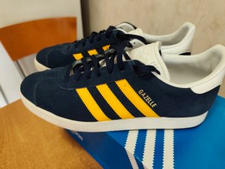 Zapatillas Adidas Gazelle Azul y Amarillo