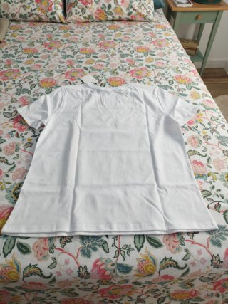 Camiseta Zara Blanca con Estampado Dorado Talla M