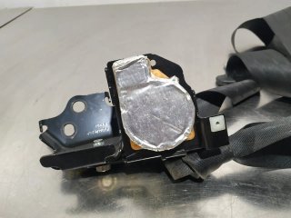 Cinturon seguridad trasero derecho MAZDA 3