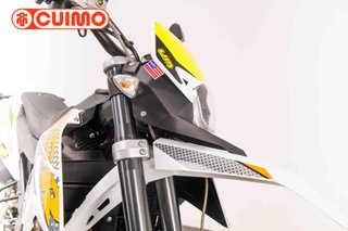 UM DSR 125