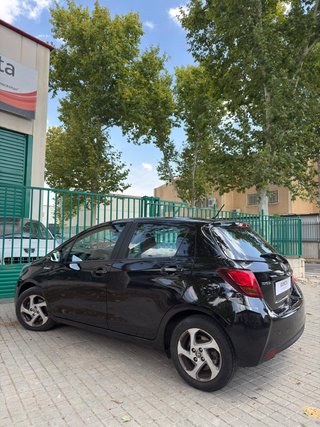 TOYOTA YARIS ECO AUTOMATICO!