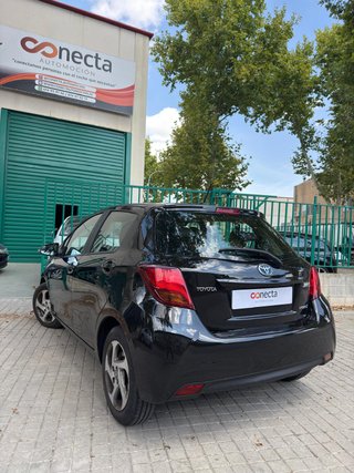 TOYOTA YARIS ECO AUTOMATICO!