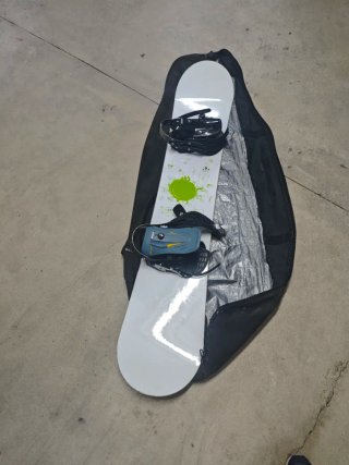 Tabla snow + Funda Dakine 153