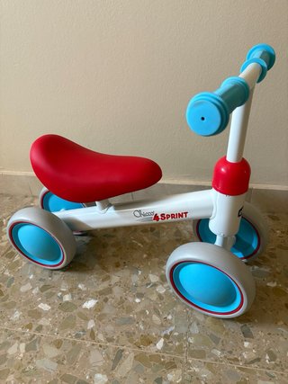 Bicicleta equilibrio/corre pasillo Chicco 4 ruedas