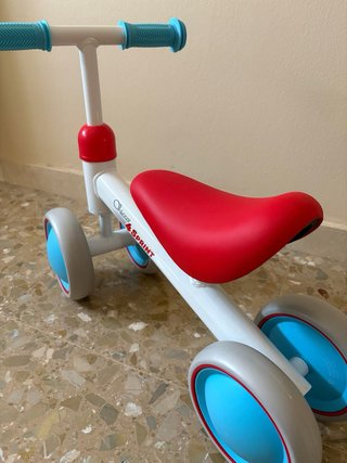 Bicicleta equilibrio/corre pasillo Chicco 4 ruedas