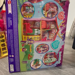 Casita de muñecas con accesorios