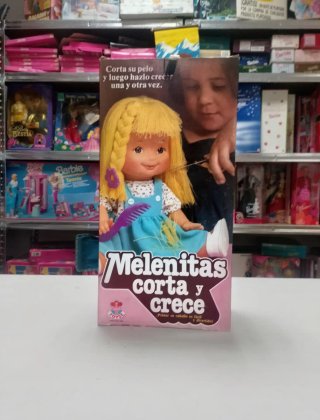Muñeca Melenitas Corta y Crece